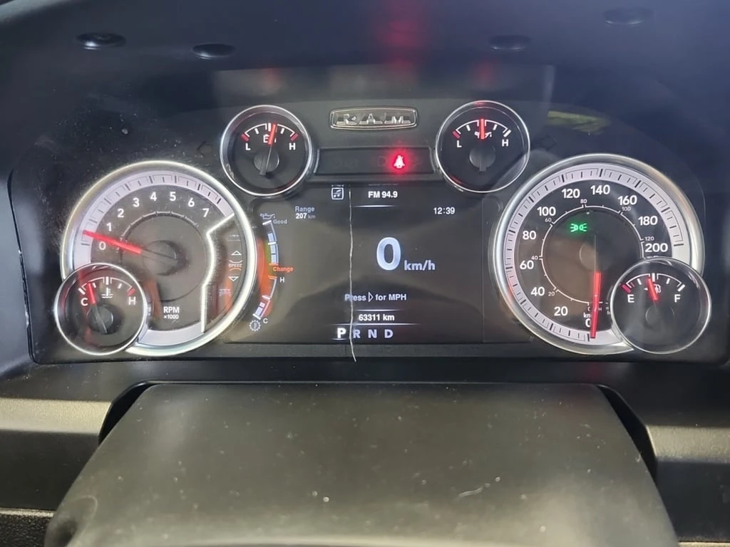 Dodge RAM 1500 * TRADESMAN CREW CAB SHORT BED * CARFAX * ���� ��  | Mobile.bg � ����������� 8