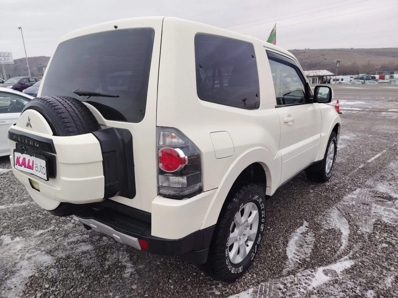 Mitsubishi Pajero Италия  - изображение 4