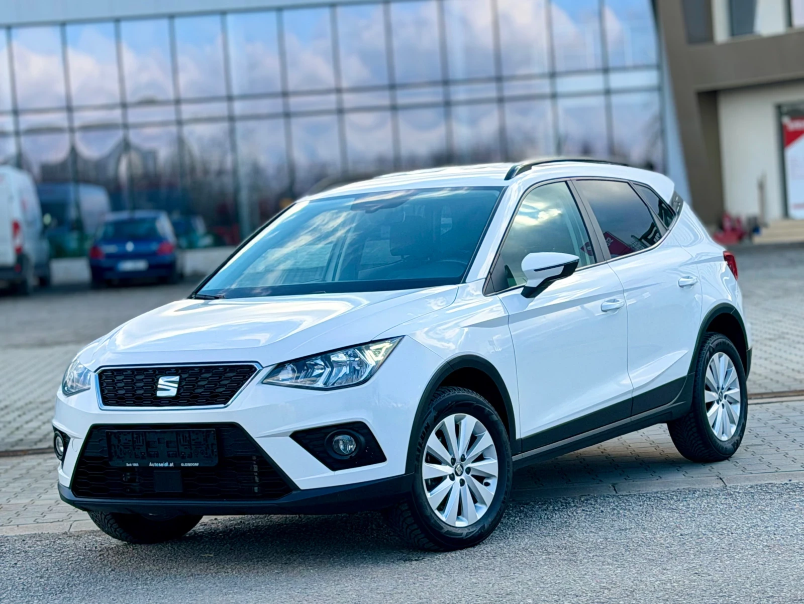 Seat Arona 1.6TDi~95hp~�������~DISTRONIK~NAVI~112000��!! | Mobile.bg � ����������� 1