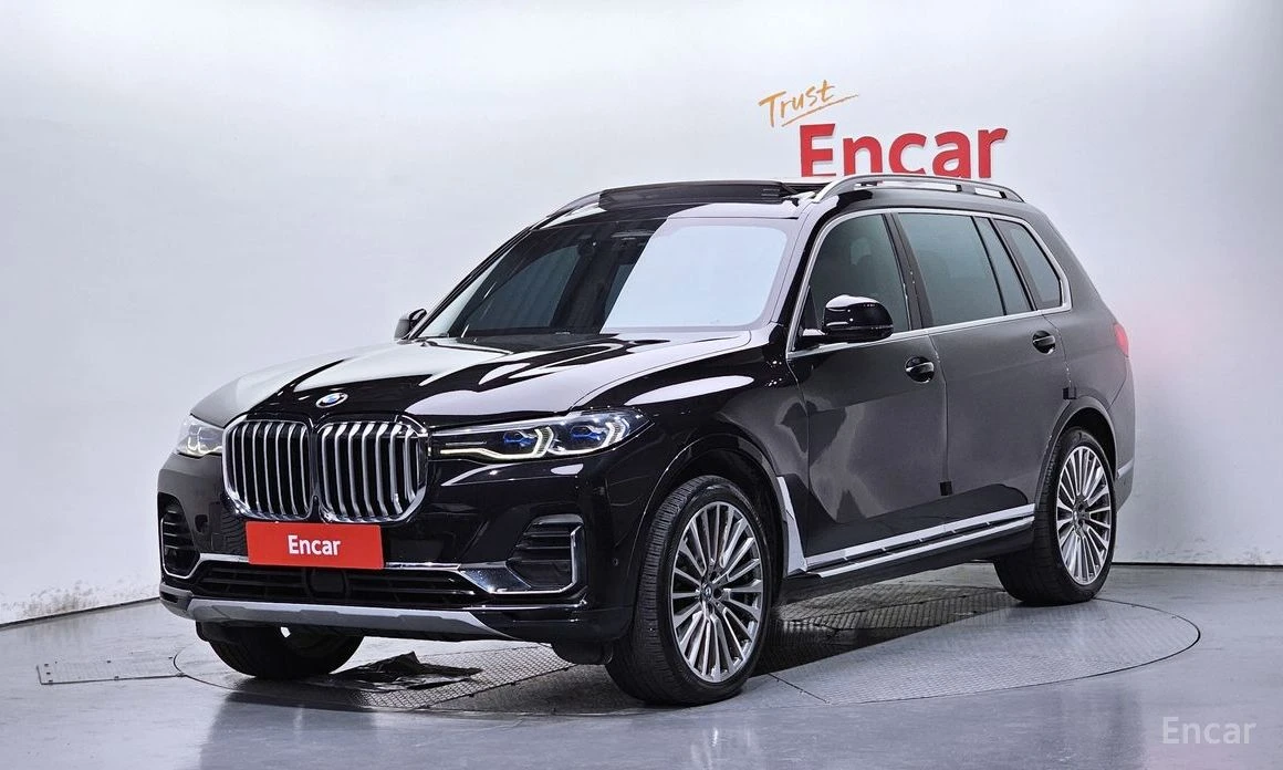 BMW X7 40d* ВЪЗДУХ* ПАМЕТ* 360 КАМ* ОБДУХВАНЕ* ЕКРАНИ* 