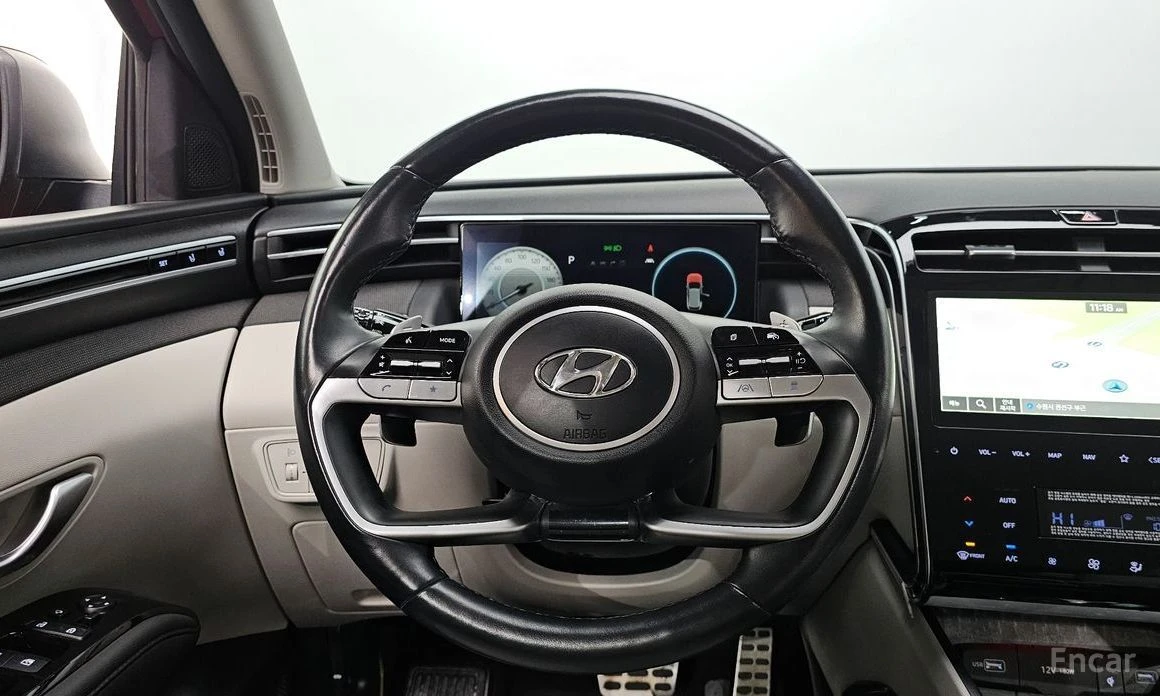 Hyundai Tucson, снимка 13 - Автомобили и джипове - 54631049