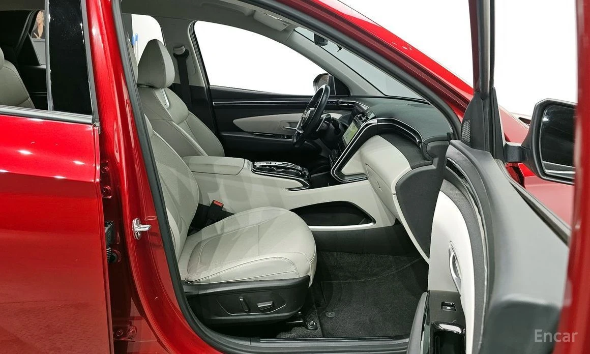 Hyundai Tucson, снимка 11 - Автомобили и джипове - 54631049
