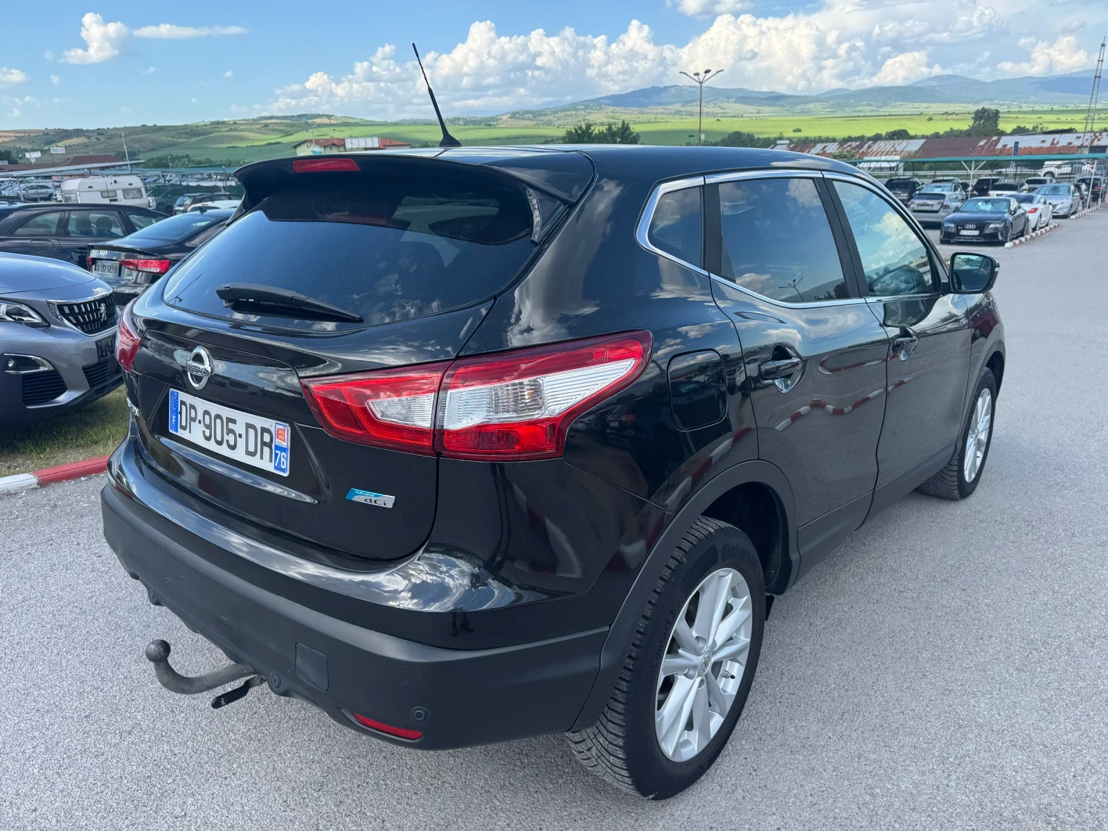 Nissan Qashqai 1.5 DCI Tekna, снимка 5 - Автомобили и джипове - 54709212