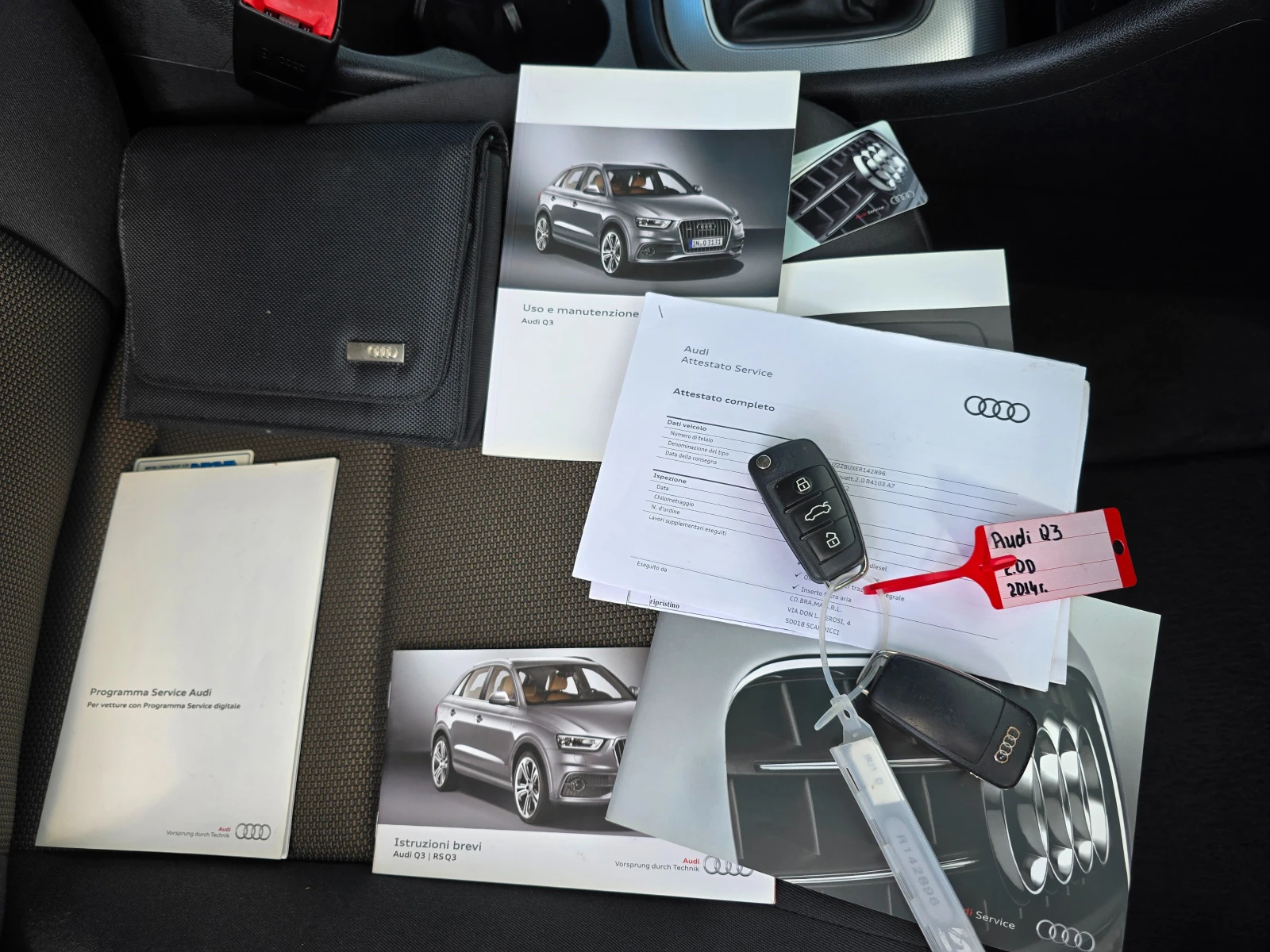 Audi Q3 2.0TDI, Quattro, S-Tronic!, снимка 12 - Автомобили и джипове - 54762012