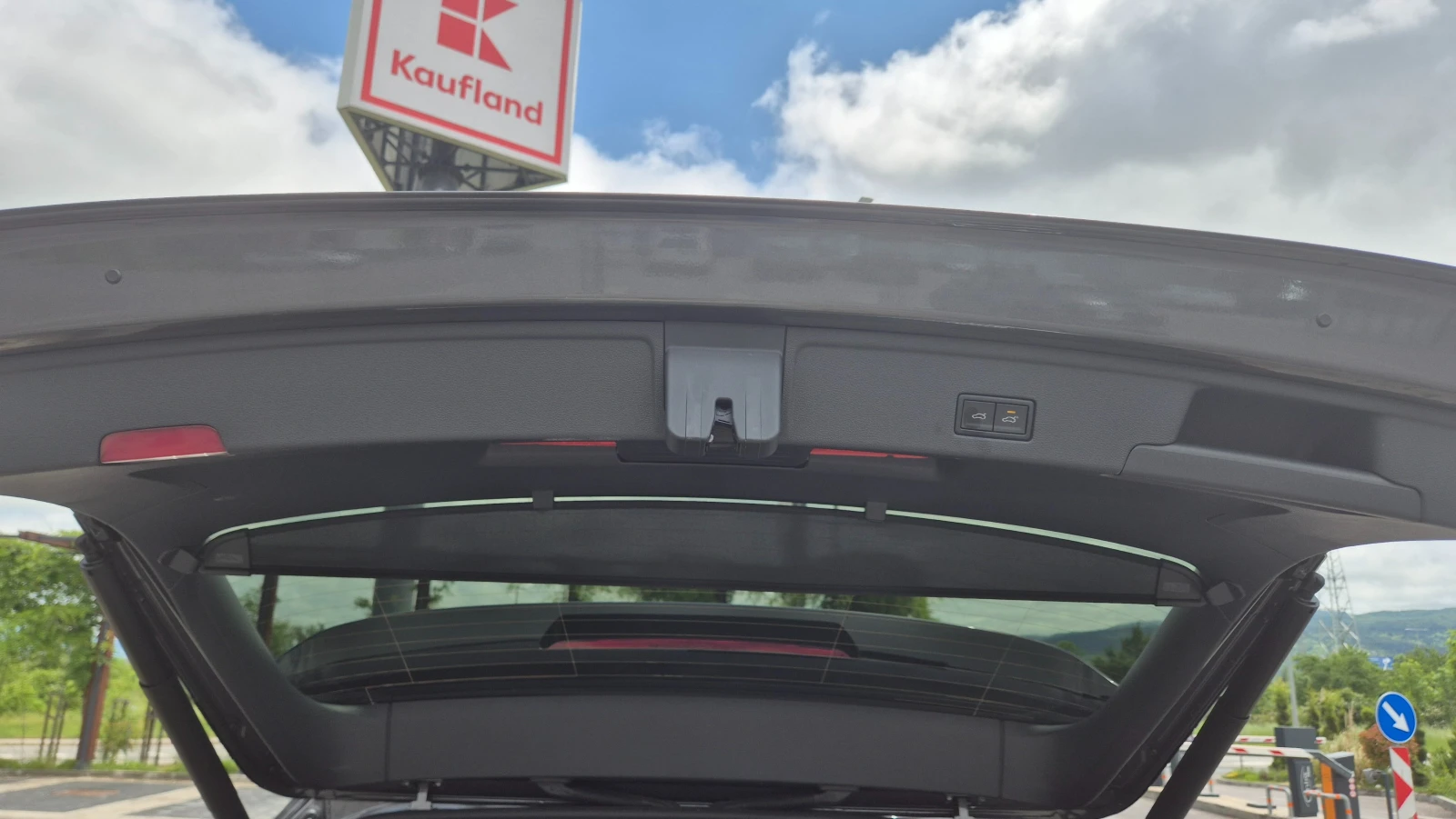 VW Touareg R-Line PA 3.0 V6 TDI SCR 4MOT | Mobile.bg � ����������� 14