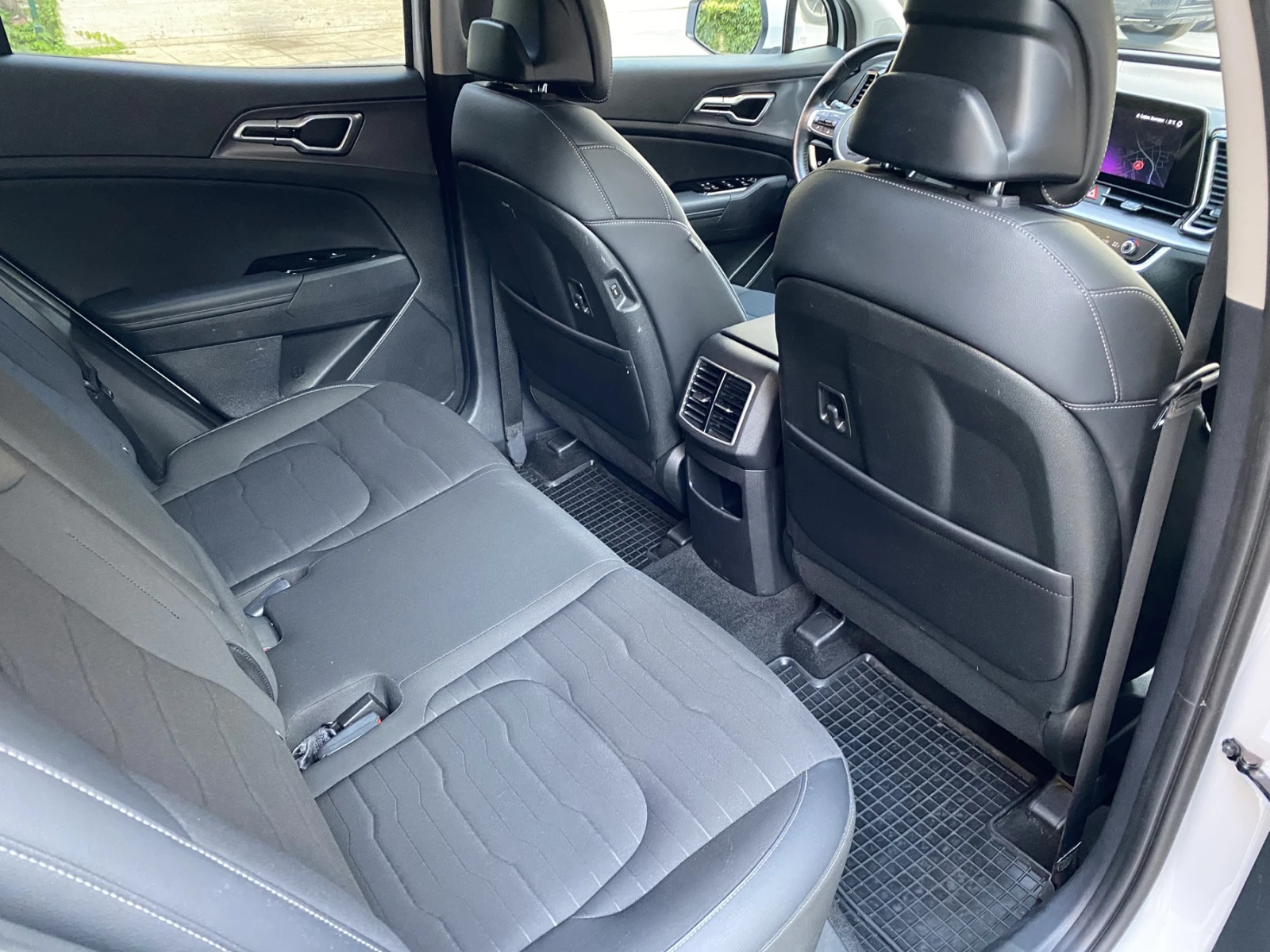 Kia Sportage 1.6 T-GDi/ MHEV/ FWD/ 7DCT/ Platinum | Mobile.bg � ����������� 13