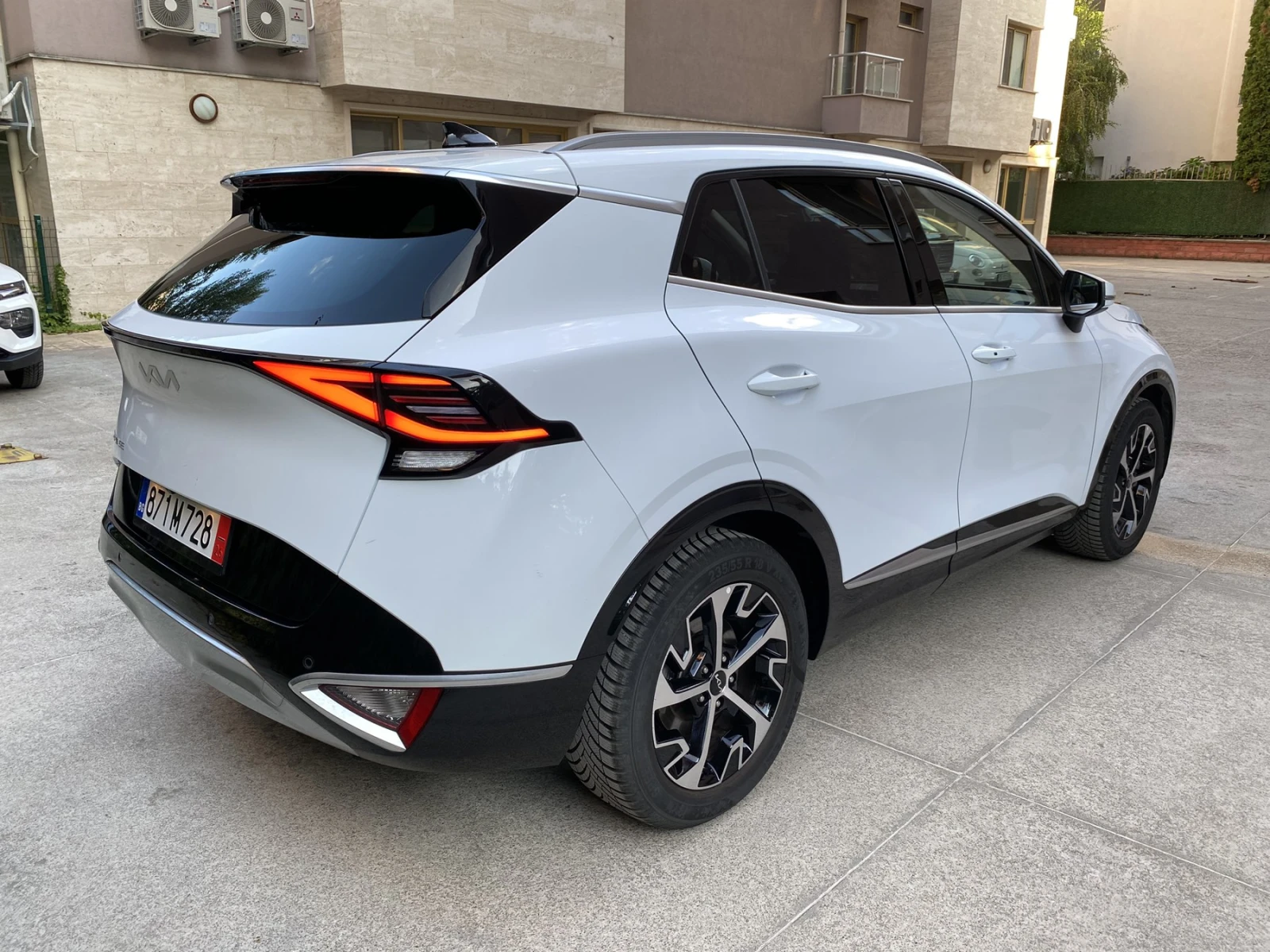 Kia Sportage 1.6 T-GDi/ MHEV/ FWD/ 7DCT/ Platinum | Mobile.bg � ����������� 5