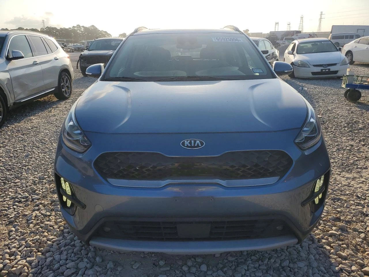Kia Niro 1.6l Touring Special Edition, снимка 5 - Автомобили и джипове - 56040896