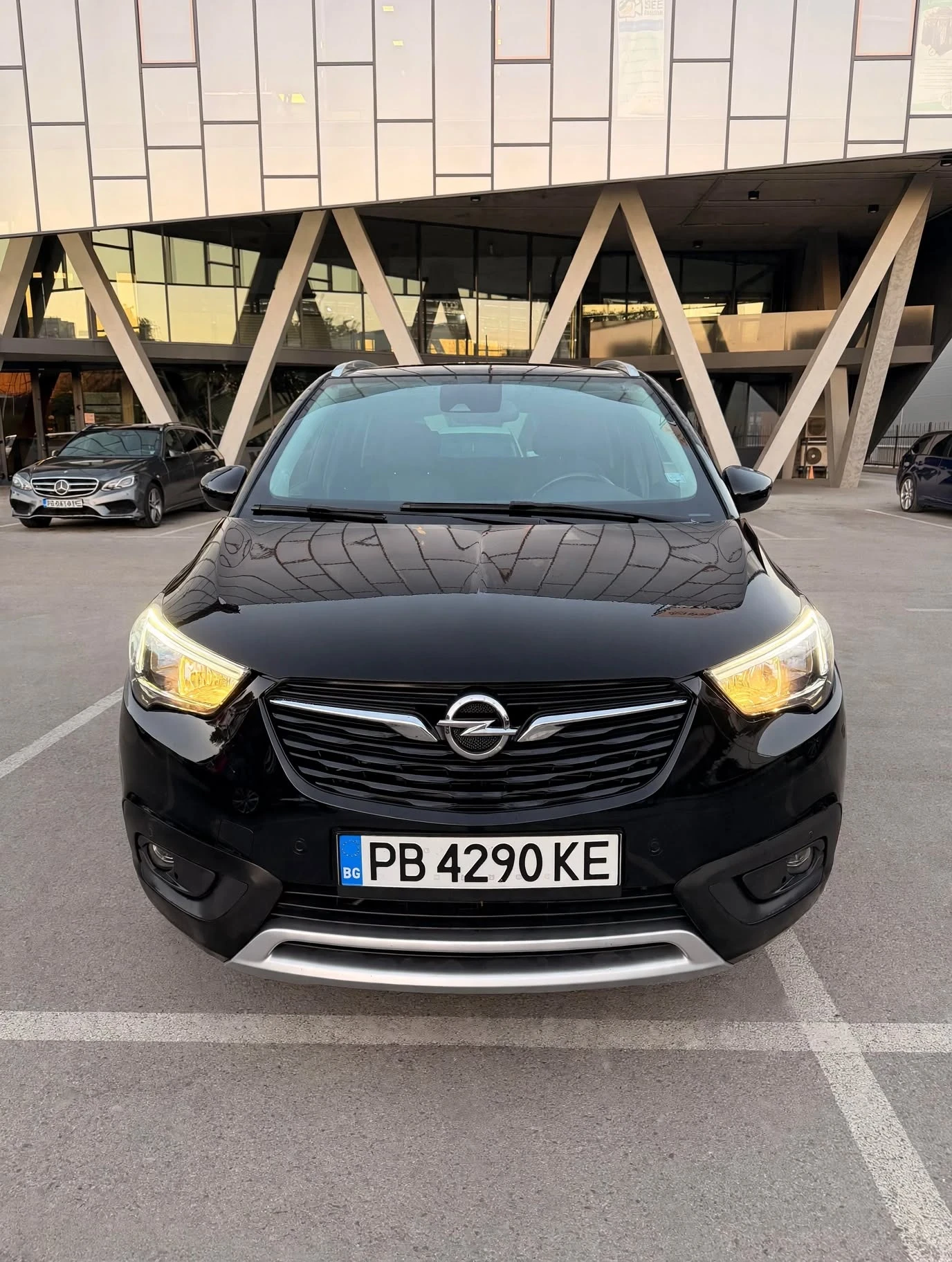 Opel Crossland X 1.2 Turbo , снимка 6 - Автомобили и джипове - 56075448