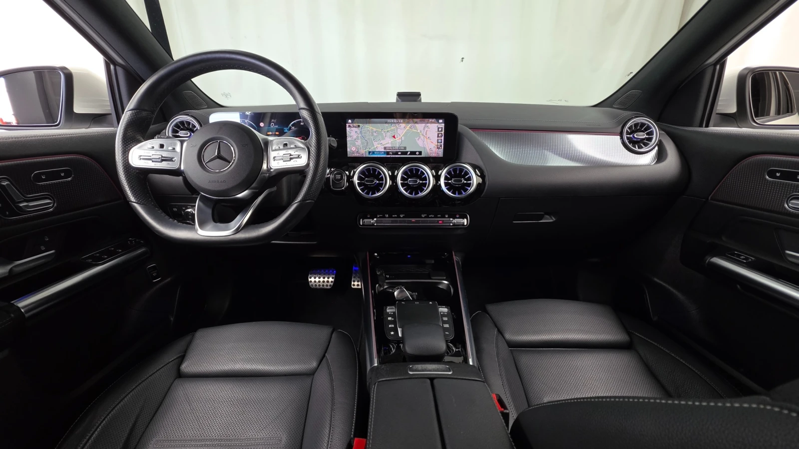 Mercedes-Benz EQA 250 Amg Package * Крайна Цена* , снимка 12 - Автомобили и джипове - 56083291