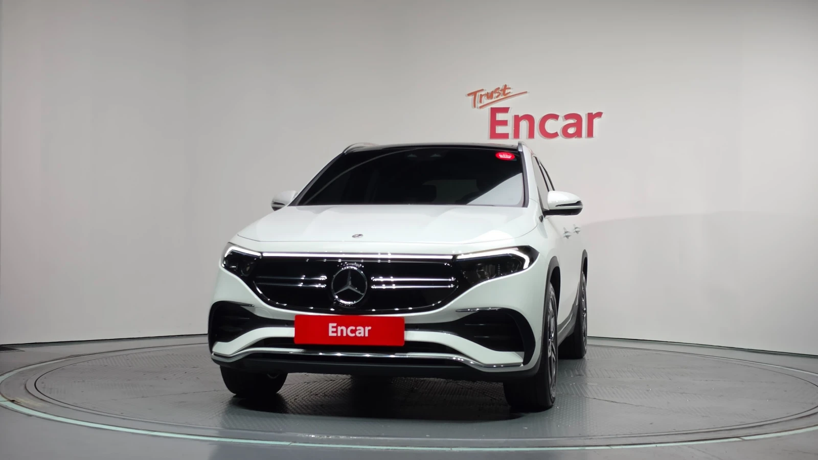 Mercedes-Benz EQA 250 Amg Package * Крайна Цена* , снимка 3 - Автомобили и джипове - 56083291
