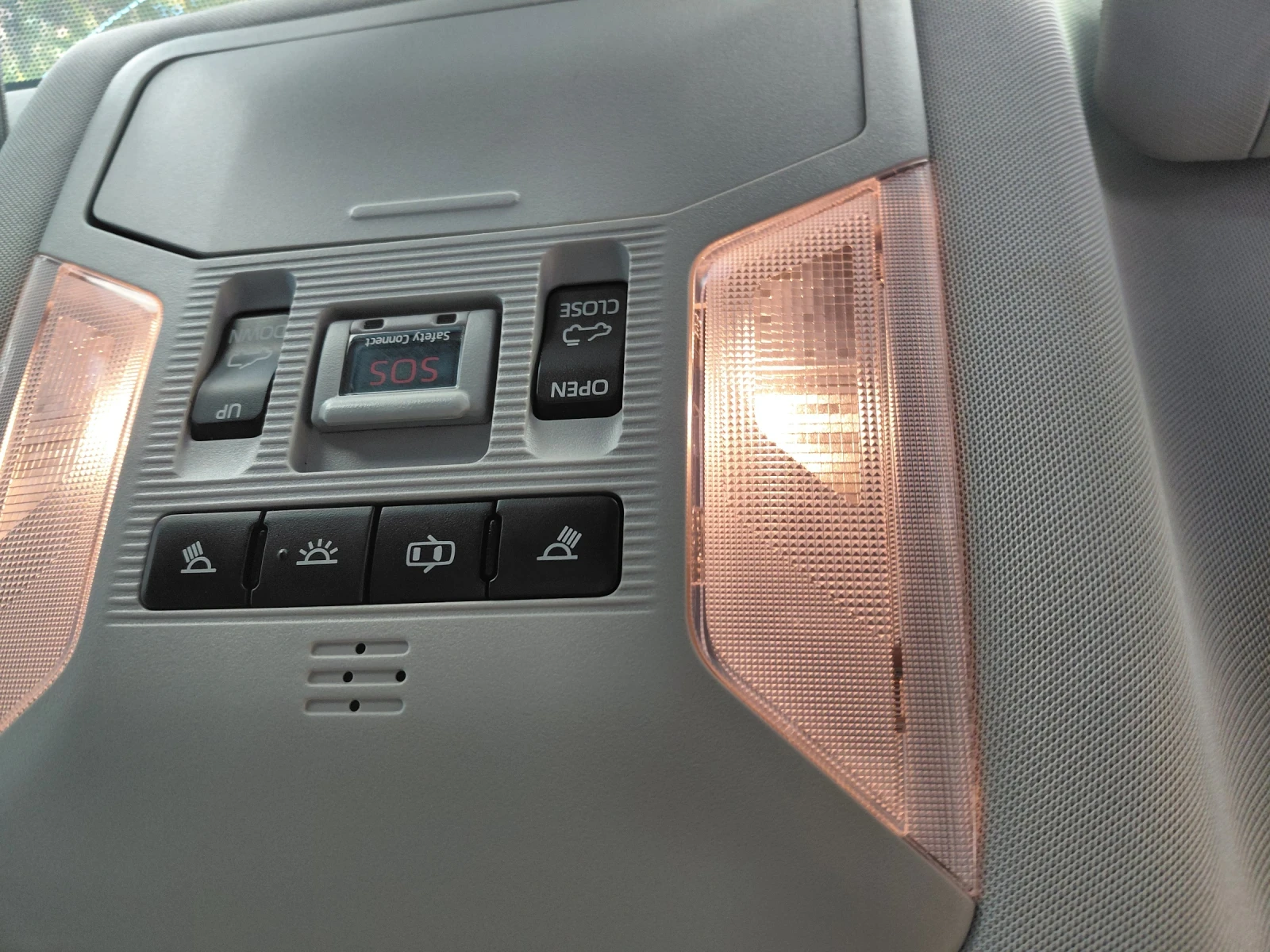 Toyota Rav4, снимка 11 - Автомобили и джипове - 56451713
