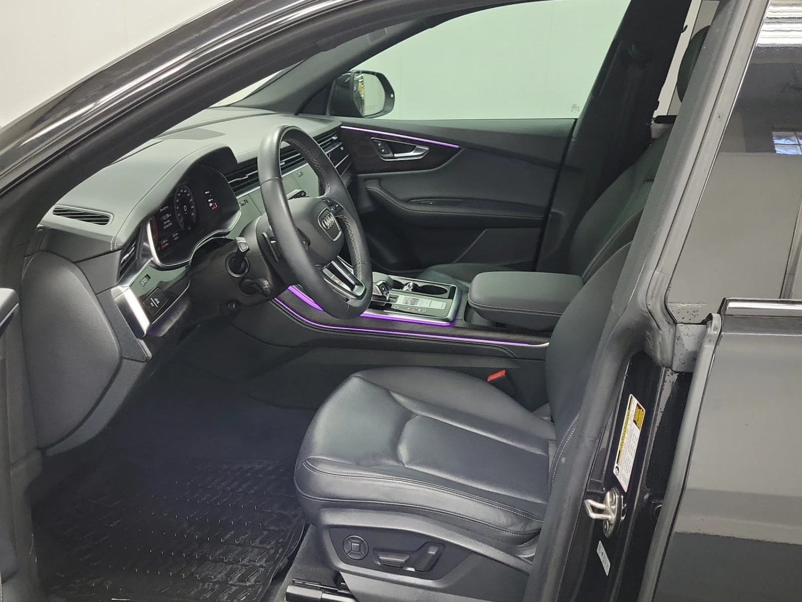 Audi Q8 Technik / АВТОКРЕДИТ, снимка 7 - Автомобили и джипове - 56728317