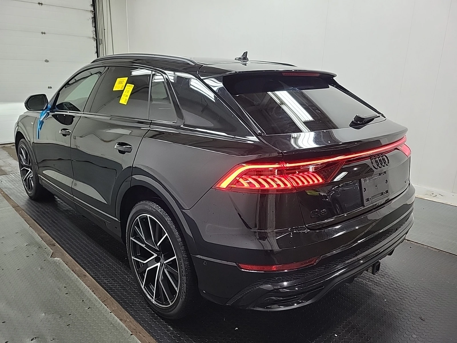 Audi Q8 Technik / АВТОКРЕДИТ, снимка 4 - Автомобили и джипове - 56728317