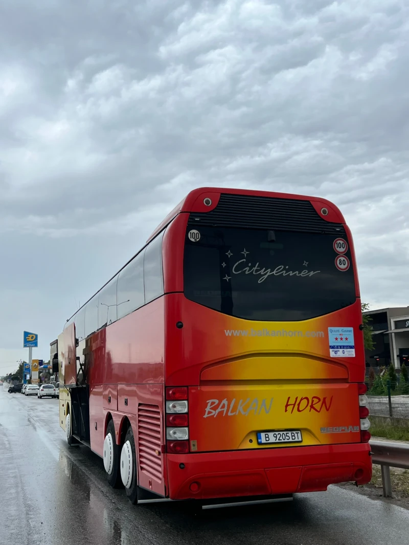 Neoplan Други Cityliner, снимка 10 - Бусове и автобуси - 47874179