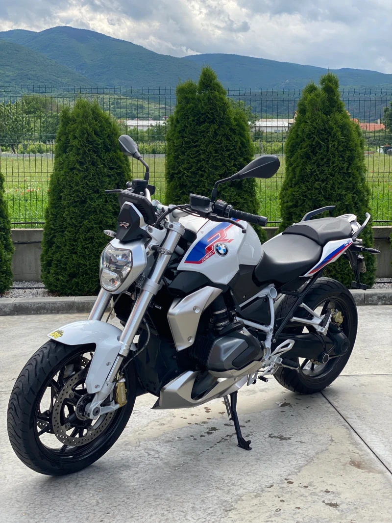BMW R 1250  R -HP   TFT + 3бр куфари BMW, снимка 4 - Мотоциклети и мототехника - 50181346