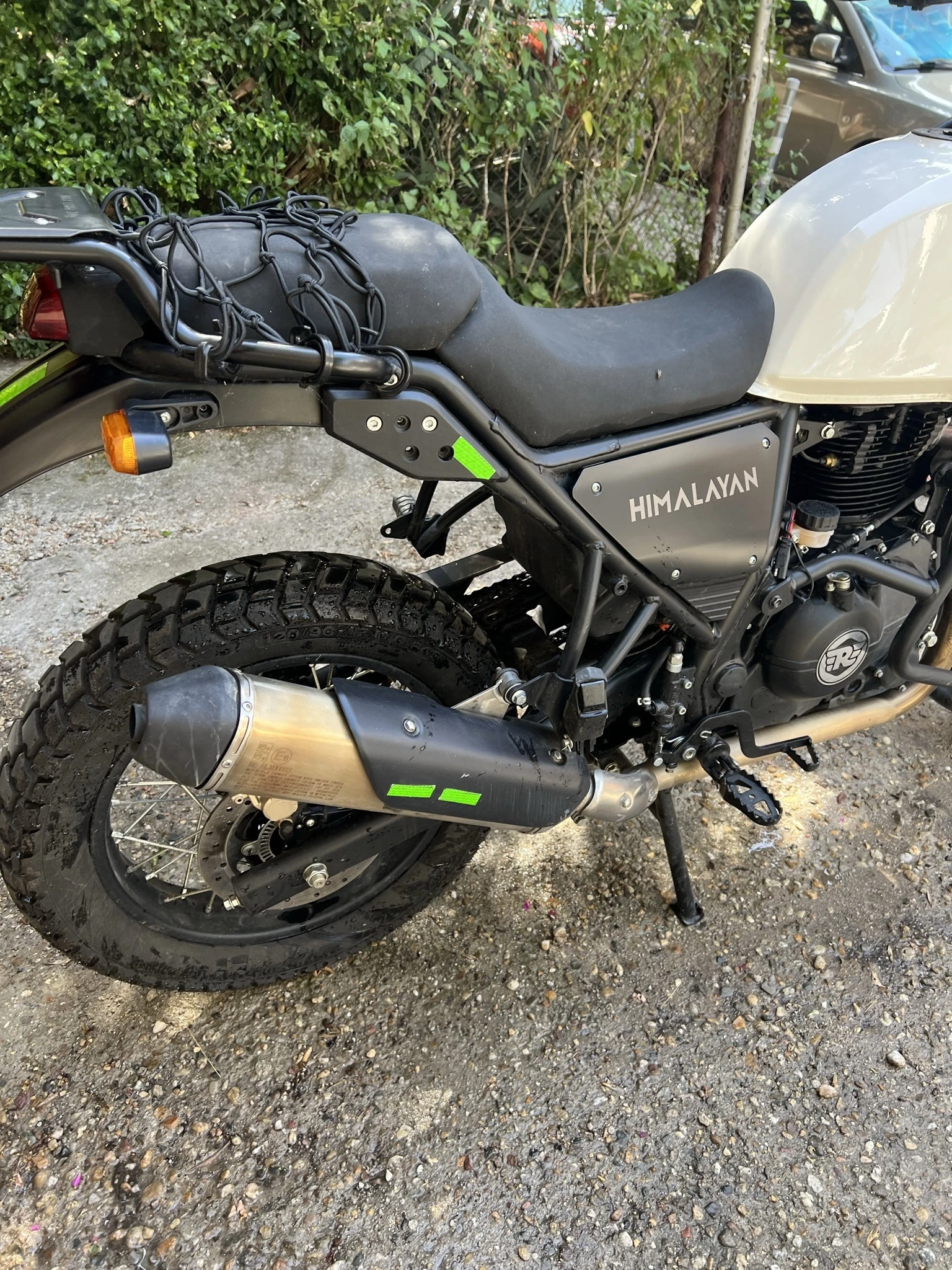 Royal Enfield Himalayan 411 с много допълнения - изображение 8