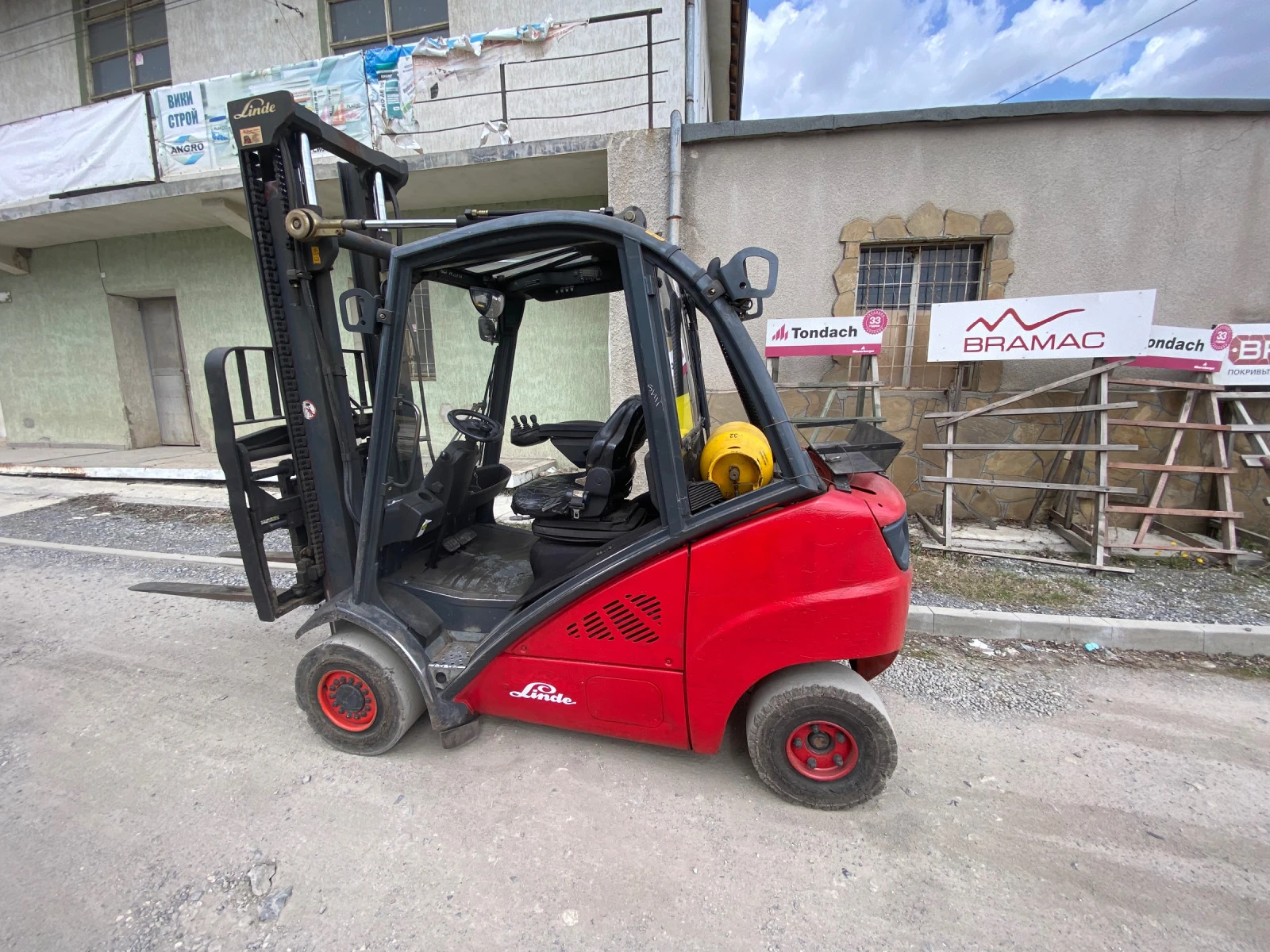  Linde  3 | Mobile.bg   1