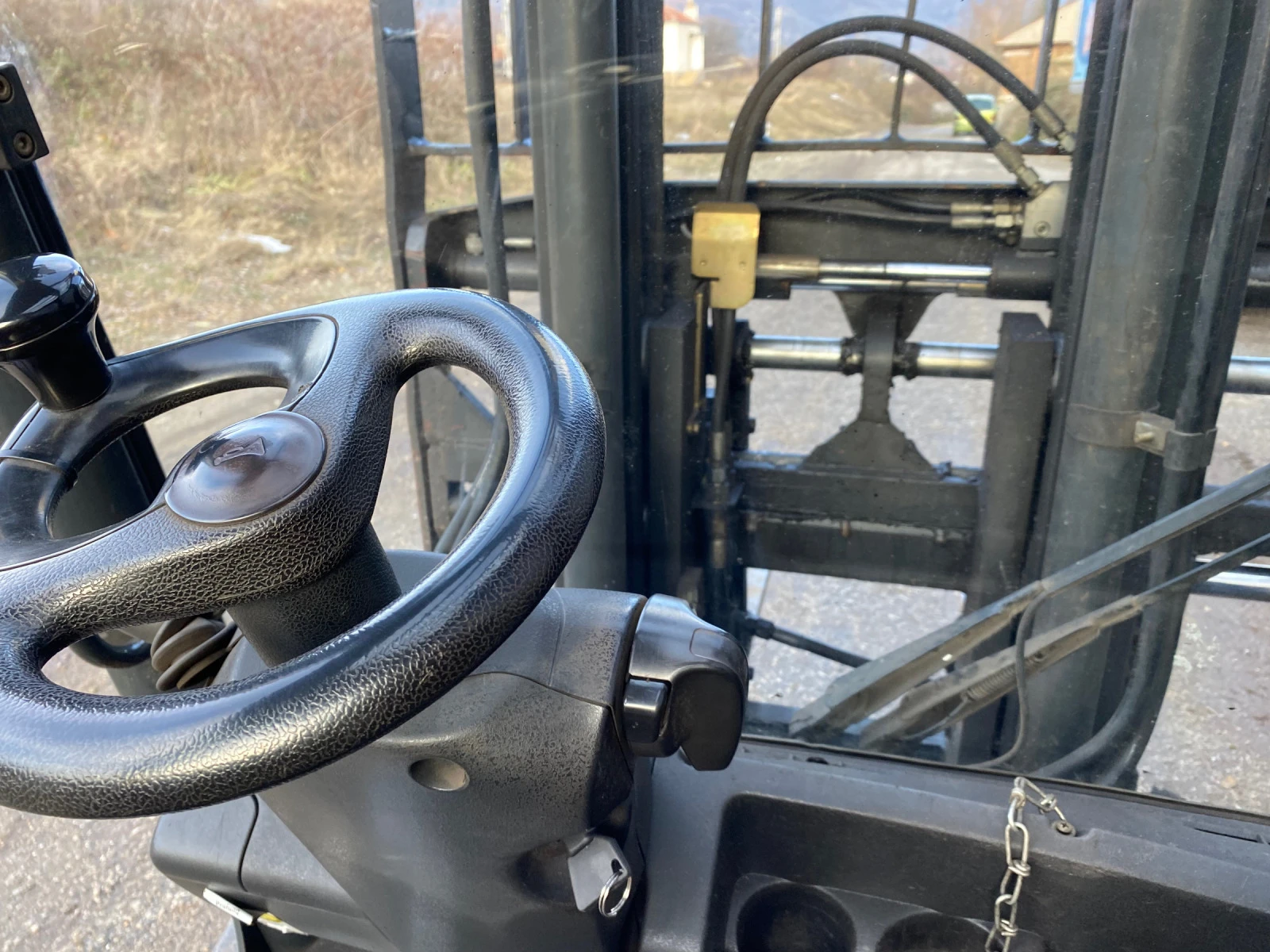  Linde  3 | Mobile.bg   7