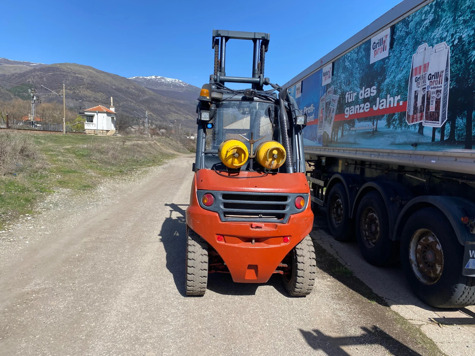  Linde  3 | Mobile.bg   5