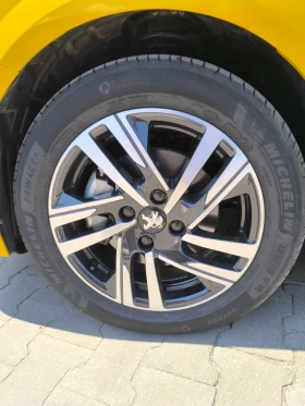 Peugeot 208, снимка 16