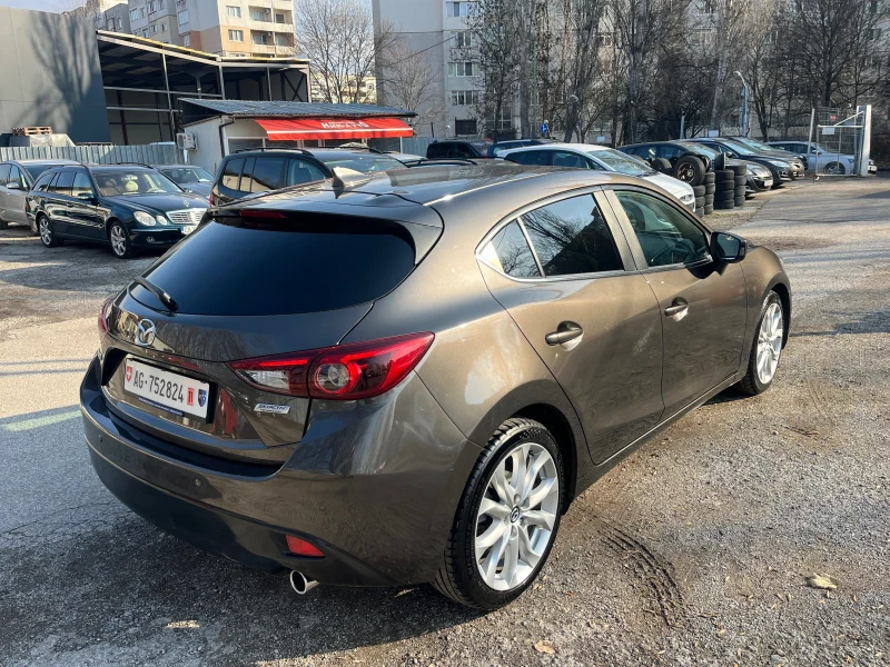 Mazda 3 2.0i Skyactive KEYLESS NAVI CARPLAY BOSE ШВЕЙЦАРИЯ, снимка 4 - Автомобили и джипове - 48031056