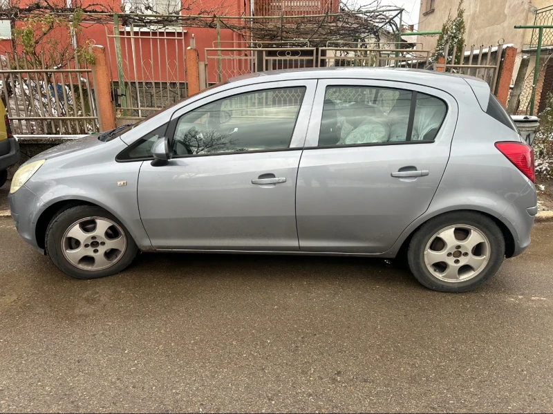 Opel Corsa, снимка 4 - Автомобили и джипове - 49419674