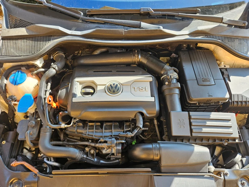 VW Scirocco, снимка 12 - Автомобили и джипове - 52419176