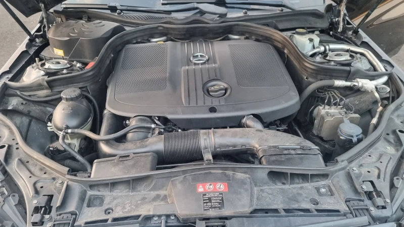 Mercedes-Benz E 200 2.2 CDI EURO 6 FACELIFT , снимка 13 - Автомобили и джипове - 52431809