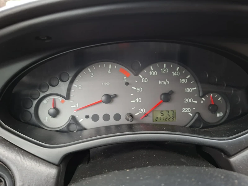 Ford Focus, снимка 9 - Автомобили и джипове - 52885410
