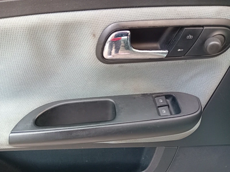 Seat Cordoba 1.4, снимка 7 - Автомобили и джипове - 52946019