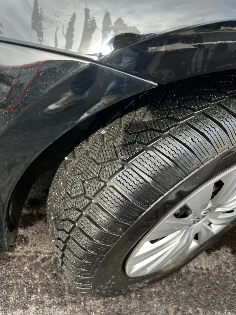 VW Golf 1.6 TDI, снимка 7 - Автомобили и джипове - 53539842