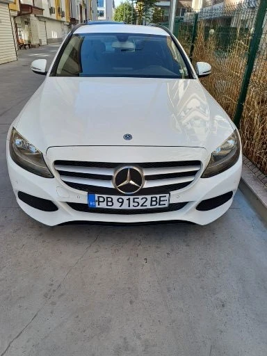 Mercedes-Benz 220 2.0