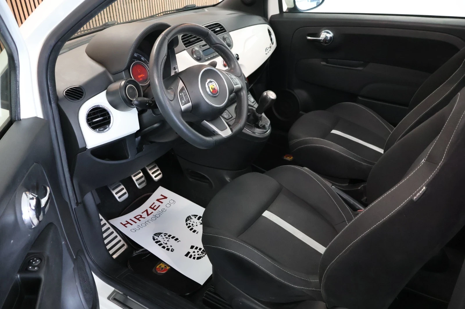 Fiat 500 Abarth Cabrio 1.4turbo | Mobile.bg — изображение 11
