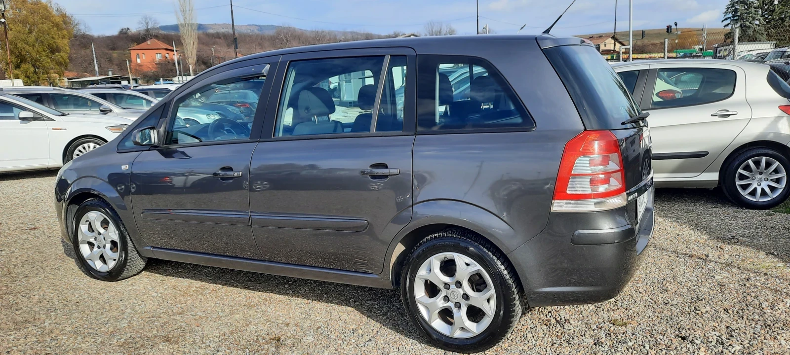 Opel Zafira 1.7cdti 7-места - изображение 5