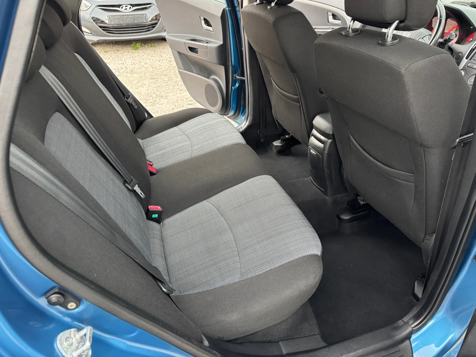 Kia Ceed 1.6i 6   | Mobile.bg   14