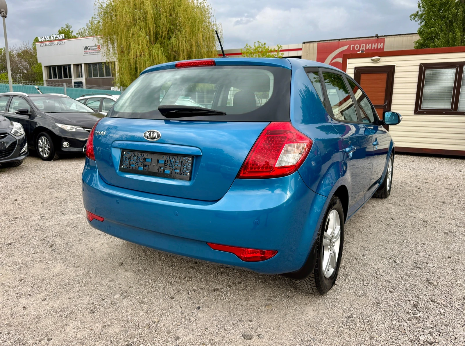Kia Ceed 1.6i НОВ ВНОС - изображение 5