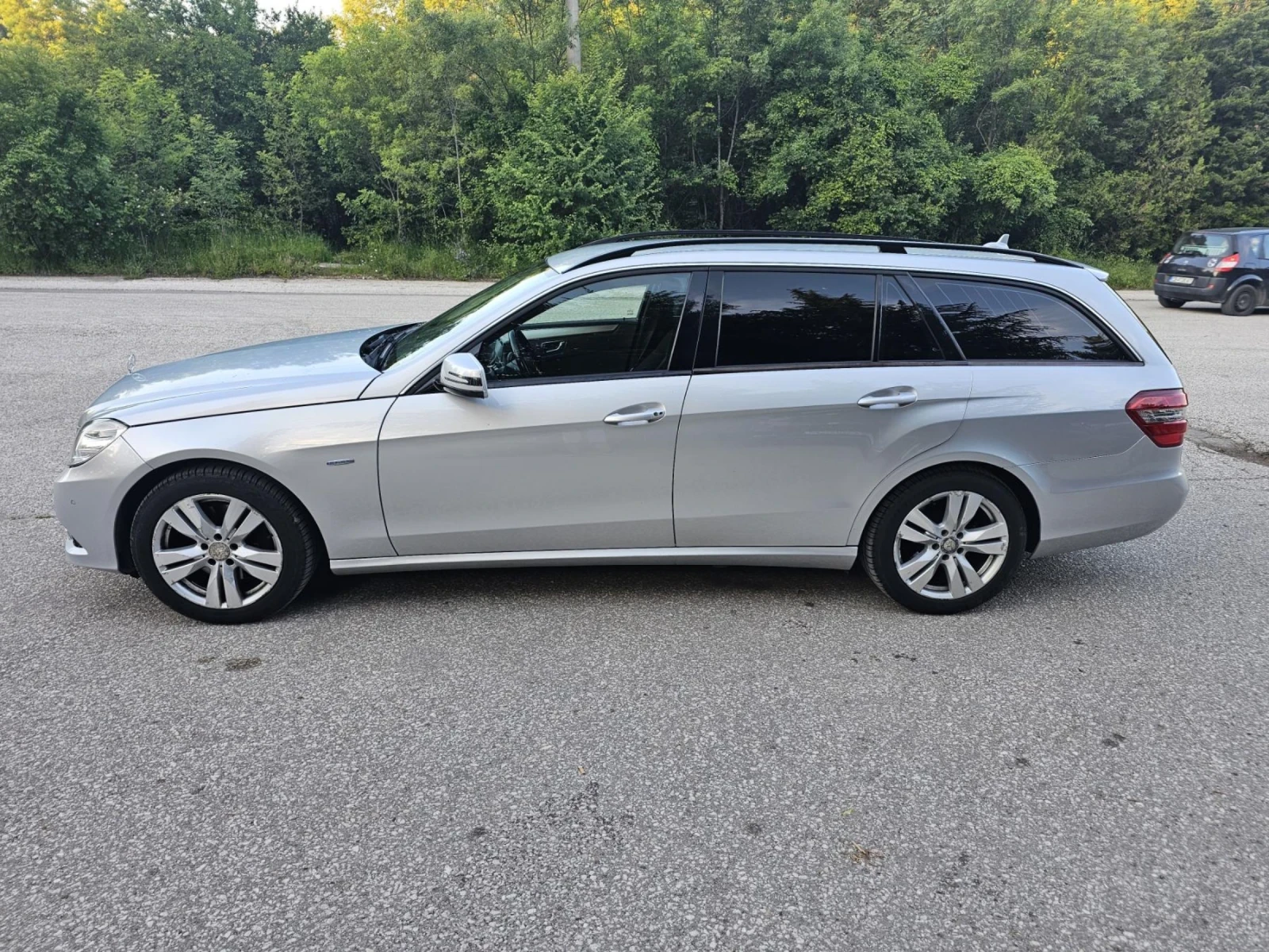 Mercedes-Benz E 250 4matic 7G BiXenon Ambient - изображение 3