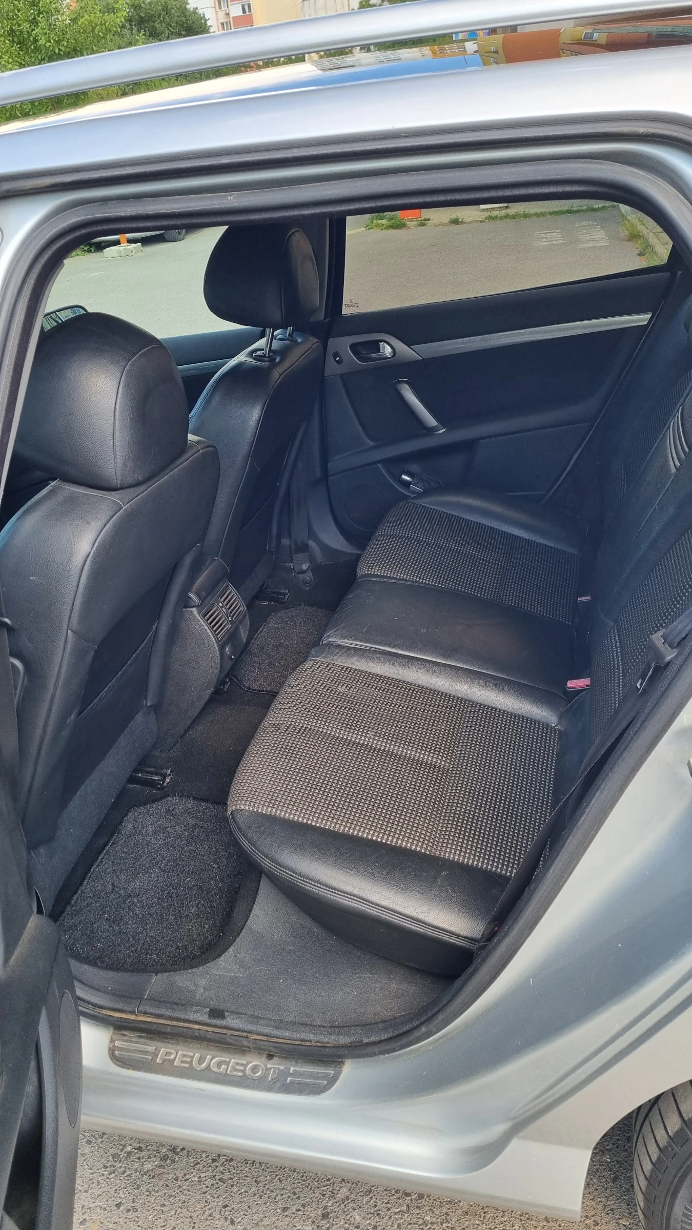 Peugeot 407 2.0 HDI - изображение 5