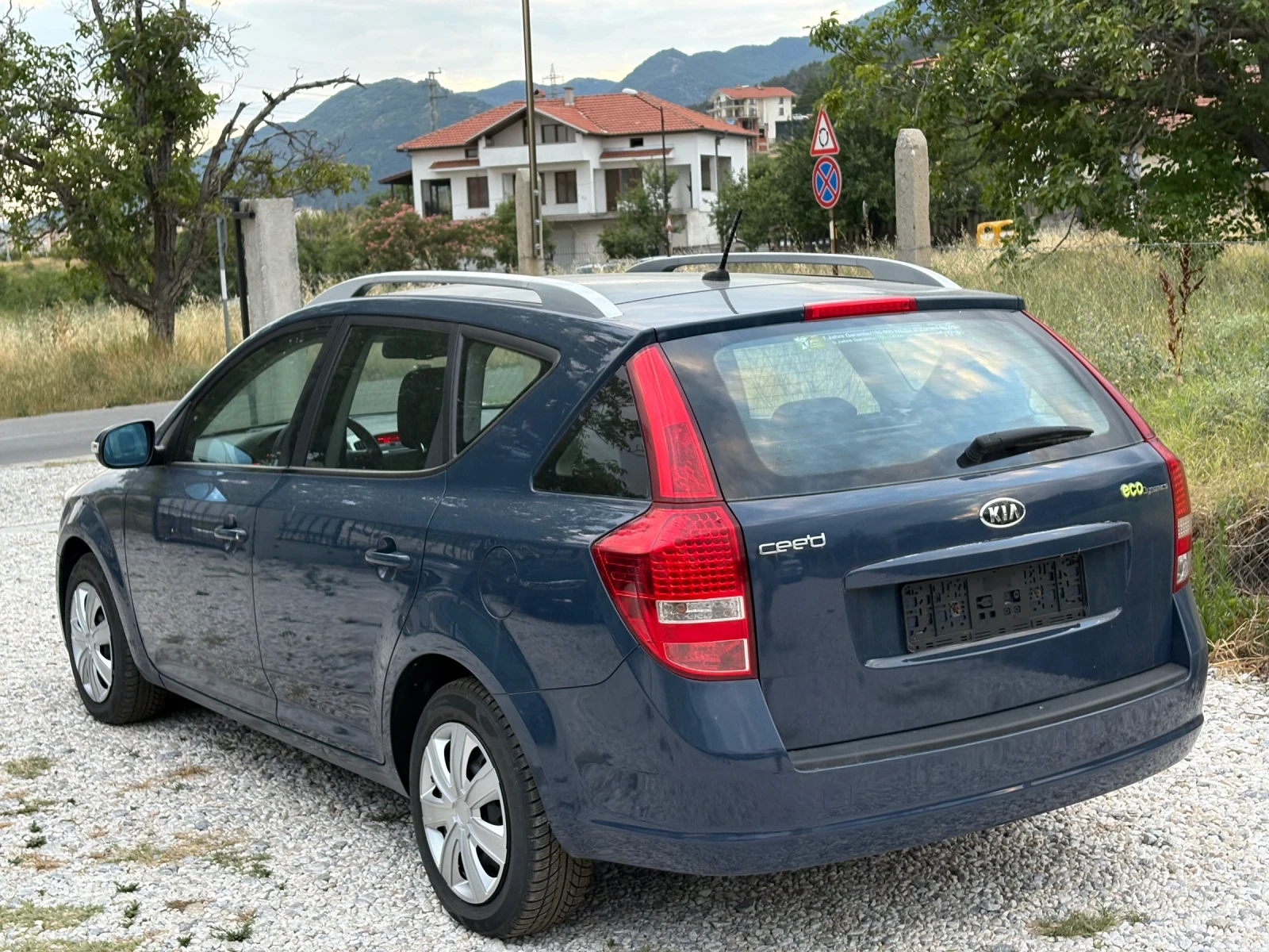Kia Ceed  1.6 i 126 ps feys 2010 - изображение 10