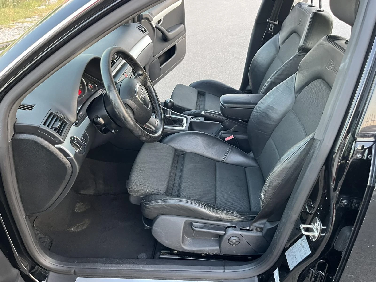 Audi A4 2.0TDI 140кс 6 СКОРОСТИ S-LINE АВТОПИЛОТ - изображение 8