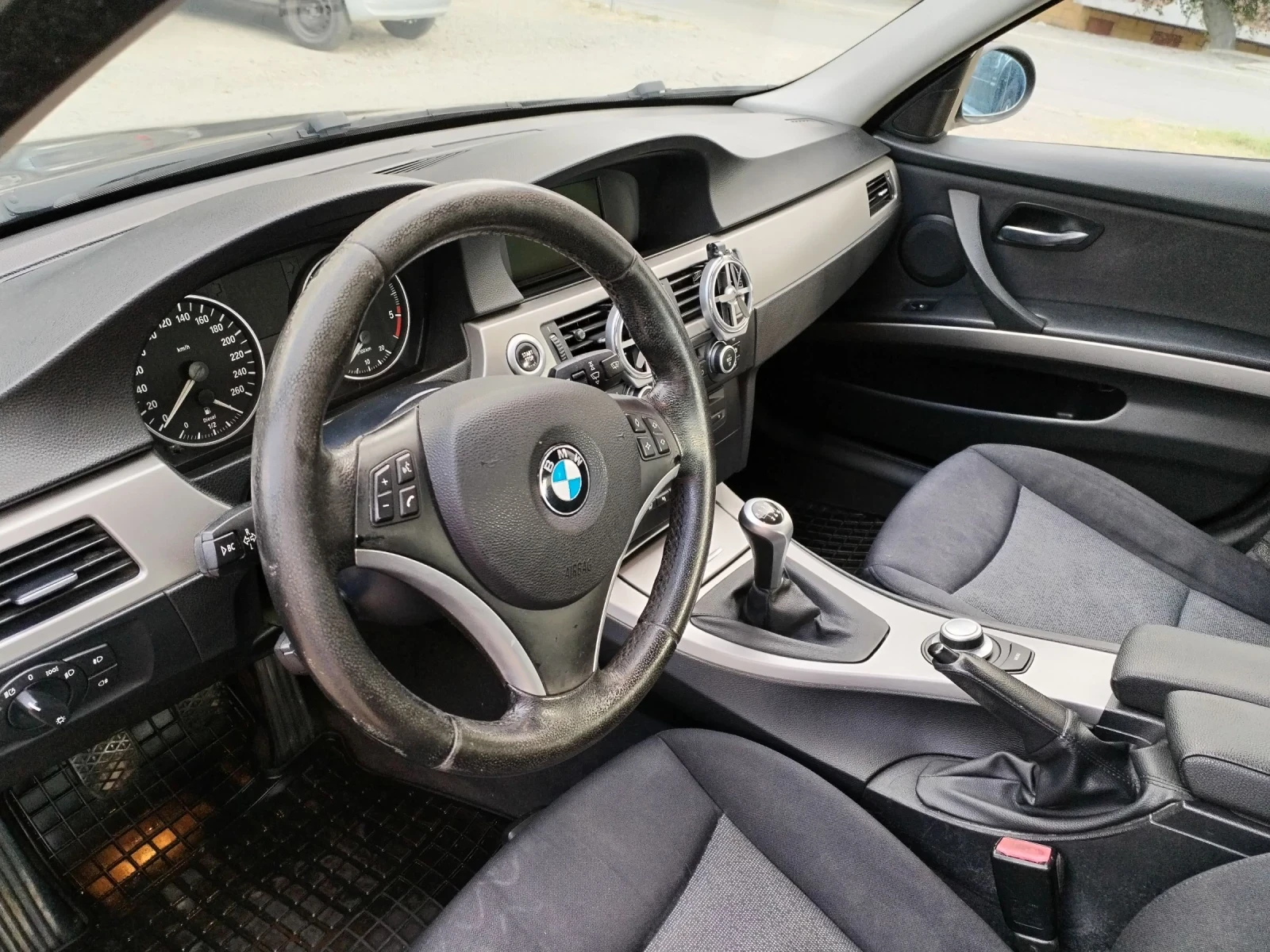 BMW 318  - изображение 5