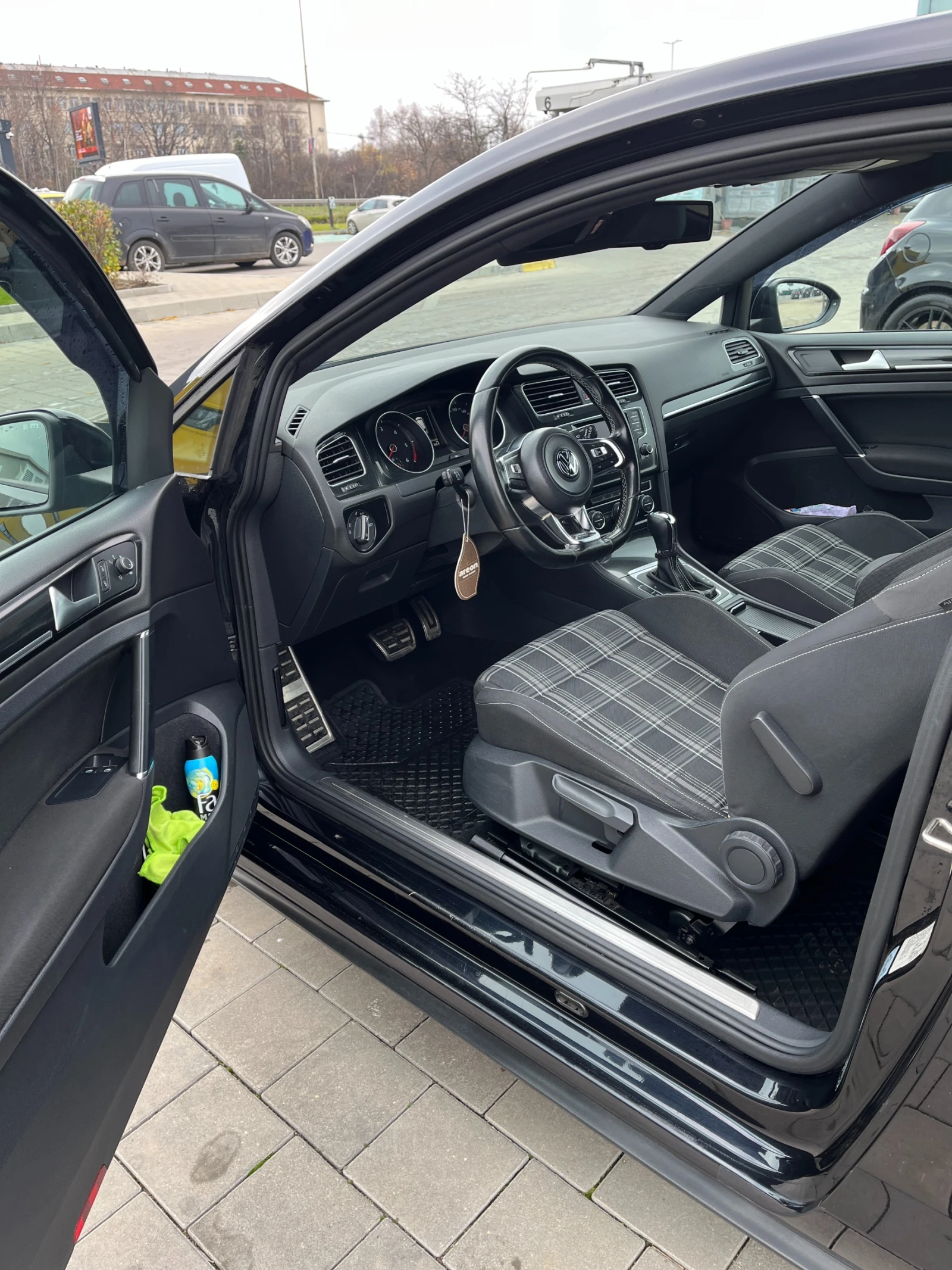 VW Golf GTD - изображение 9