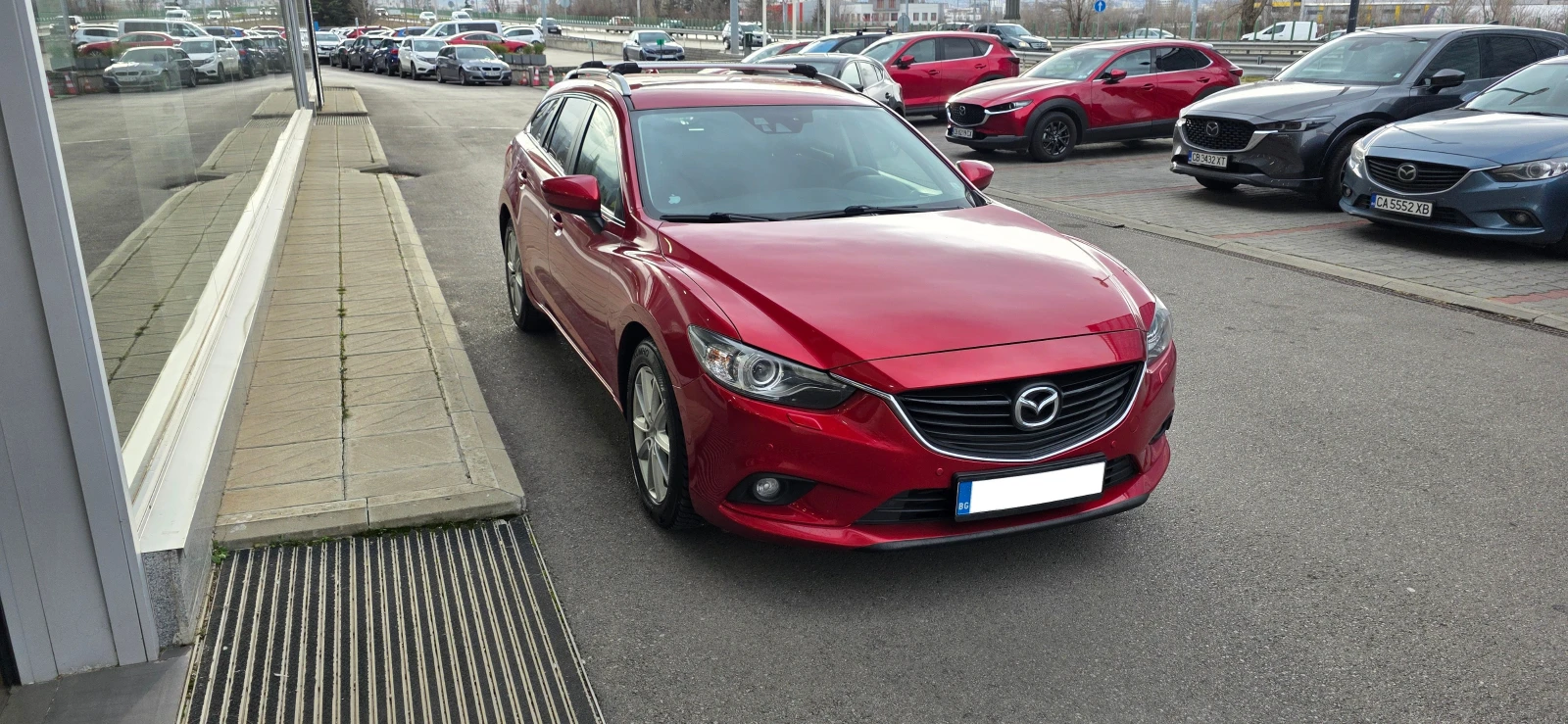 Mazda 6 2WD / REVOLUTION - изображение 6