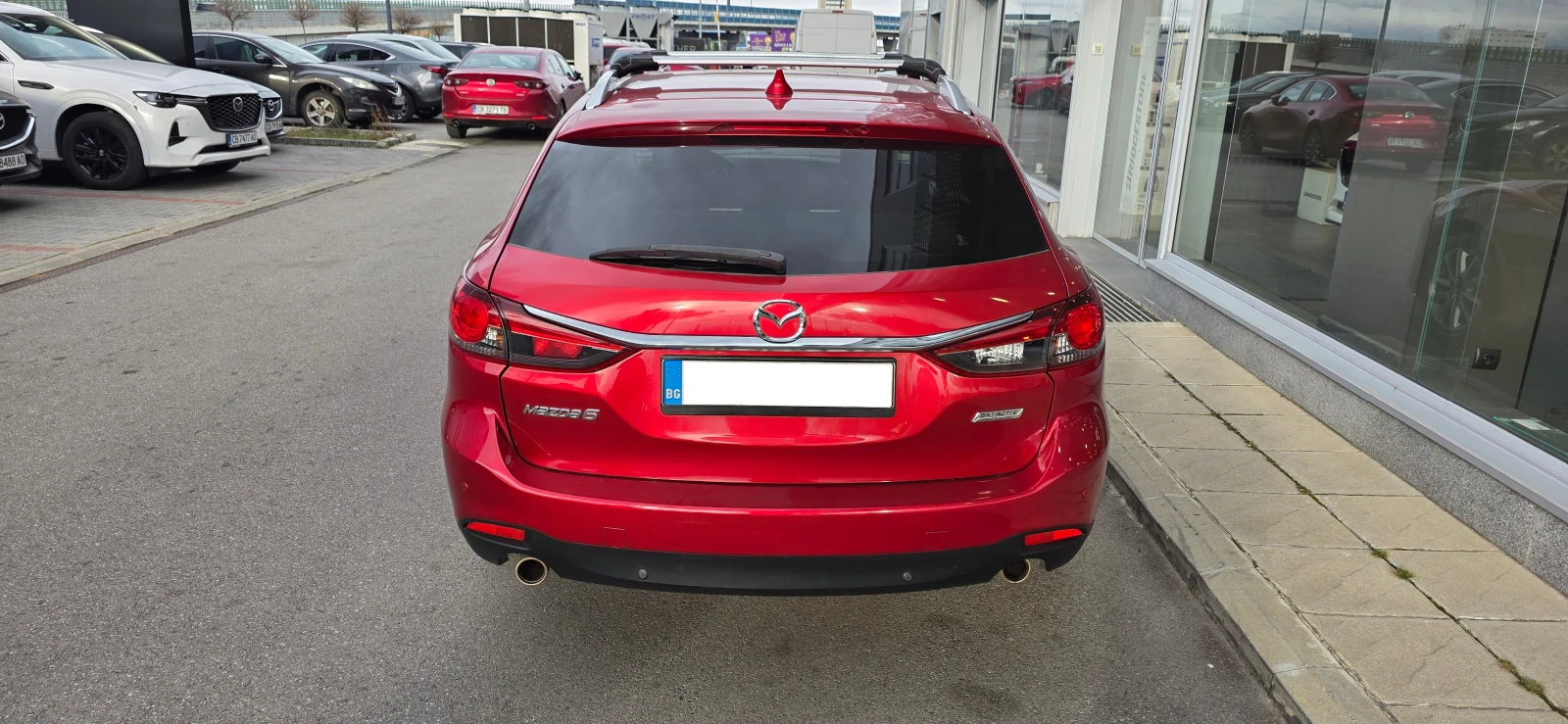 Mazda 6 2WD / REVOLUTION - изображение 4