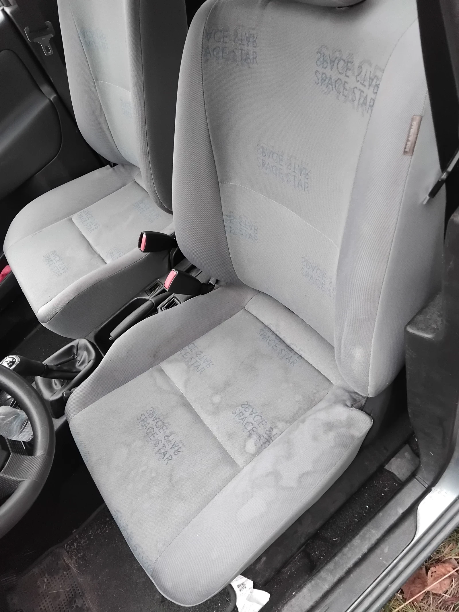 Mitsubishi Space star, снимка 6 - Автомобили и джипове - 53705997