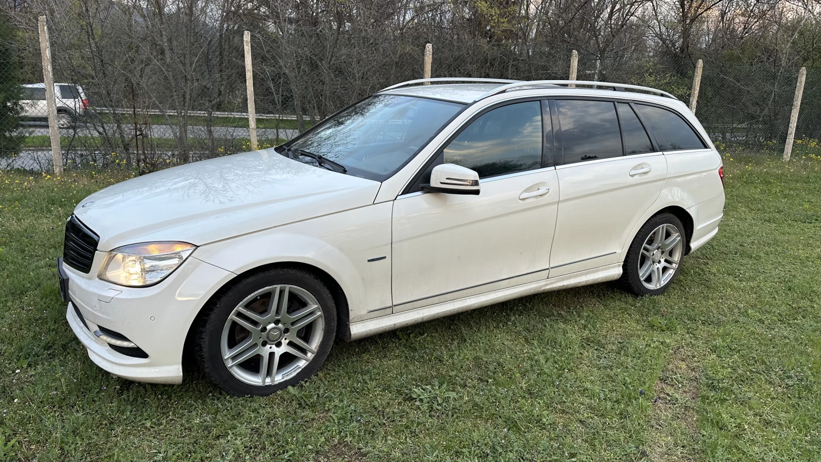 Mercedes-Benz C 250 CDI BlueEFFICIENCY, снимка 3 - Автомобили и джипове - 54233568