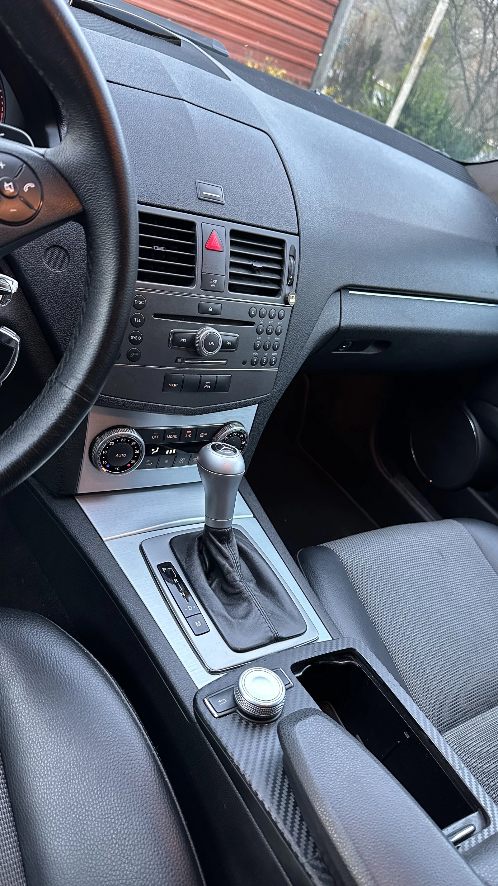 Mercedes-Benz C 250 CDI BlueEFFICIENCY, снимка 10 - Автомобили и джипове - 54233568