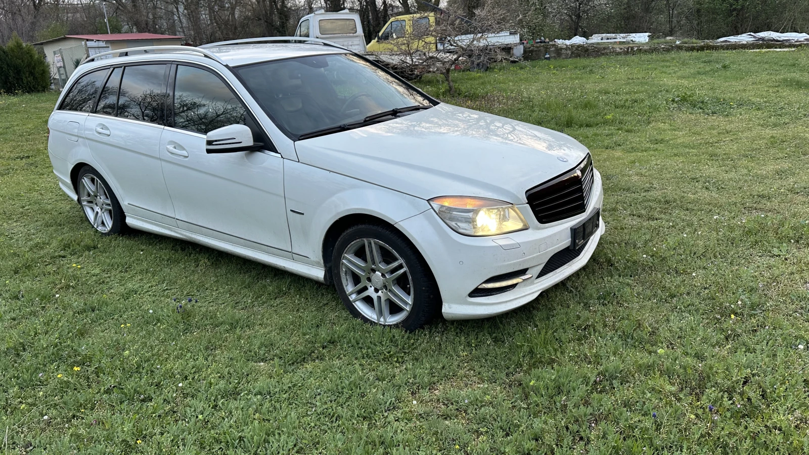 Mercedes-Benz C 250 CDI BlueEFFICIENCY, снимка 4 - Автомобили и джипове - 54233568