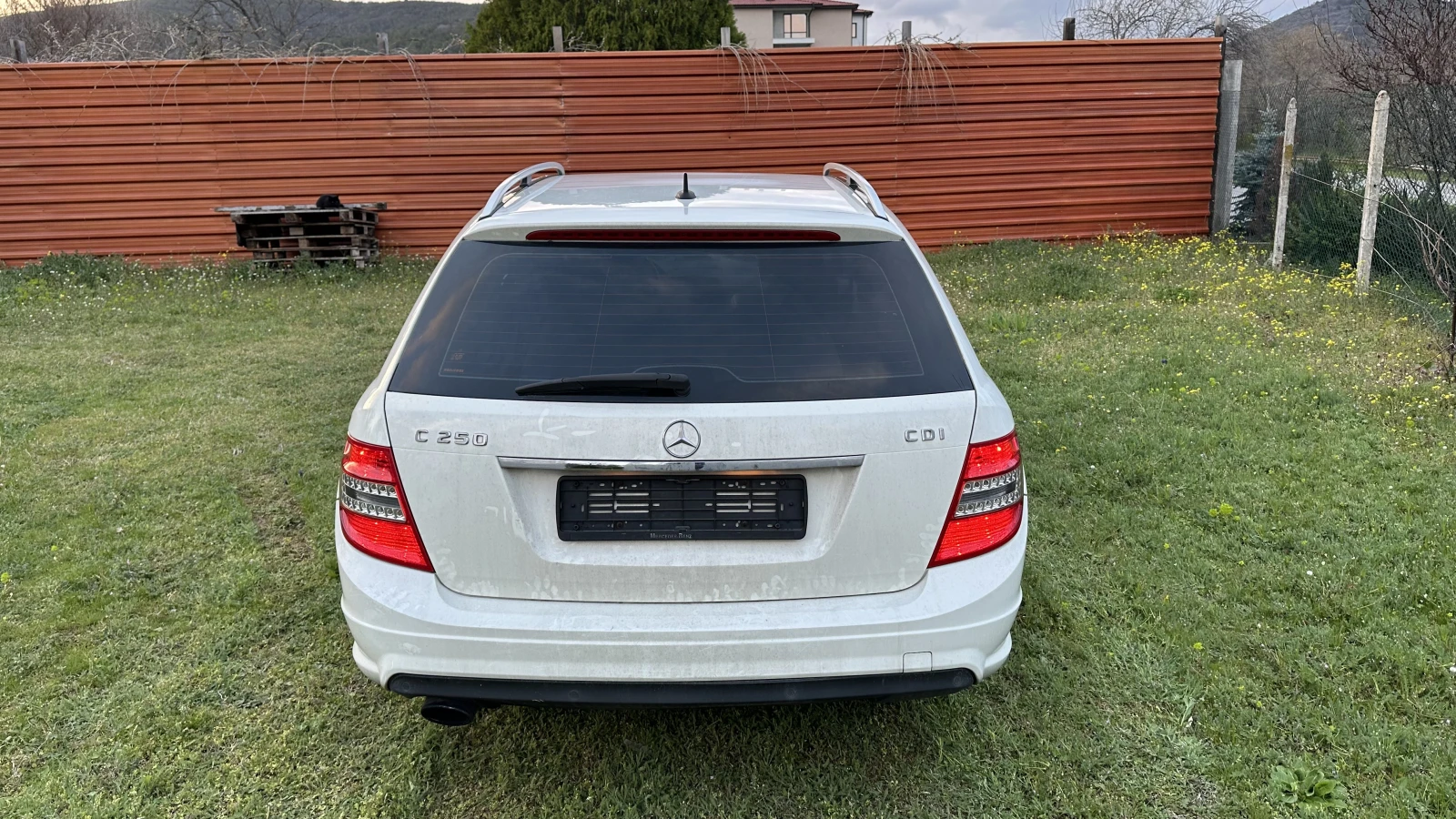 Mercedes-Benz C 250 CDI BlueEFFICIENCY, снимка 6 - Автомобили и джипове - 54233568